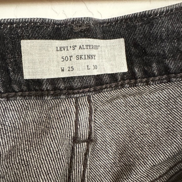 • Levi’s • Altered 501 Skinny jeans - Picture 8 of 13